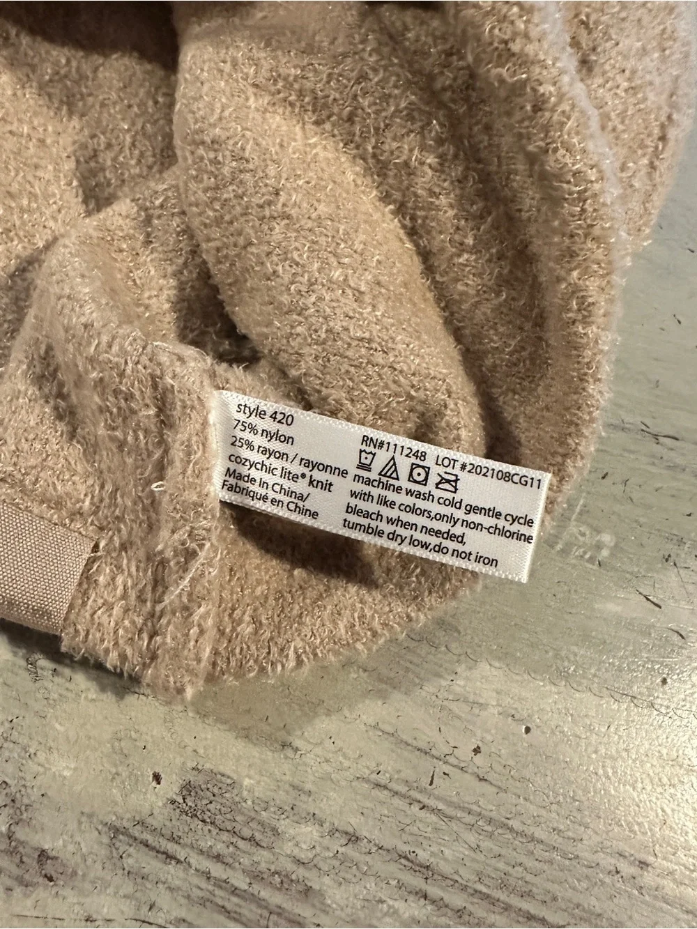 Barefoot Dreams®CozyChic Lite® Adult Beanie Taupe NWOT